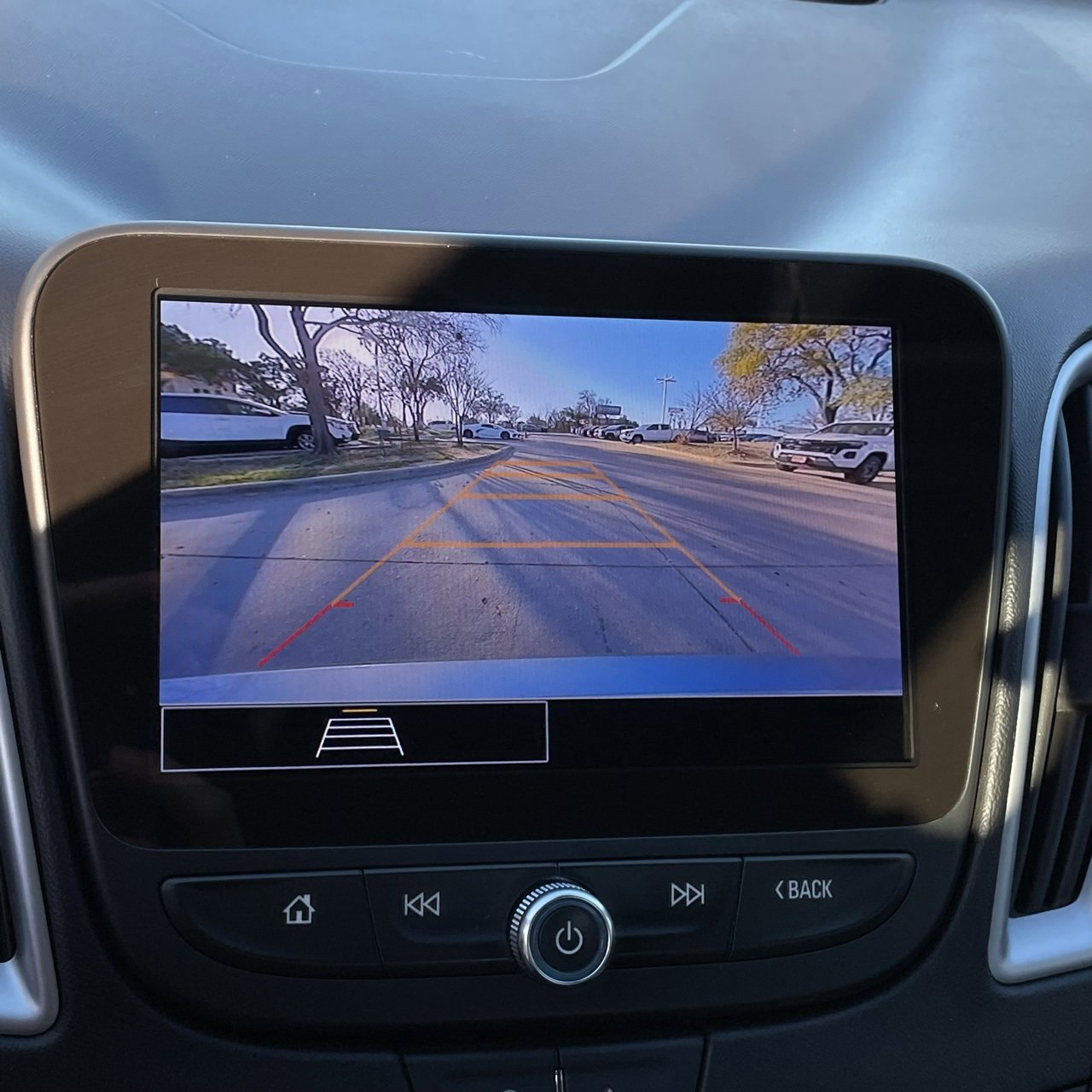 Used 2024 Chevrolet Malibu LT image 19