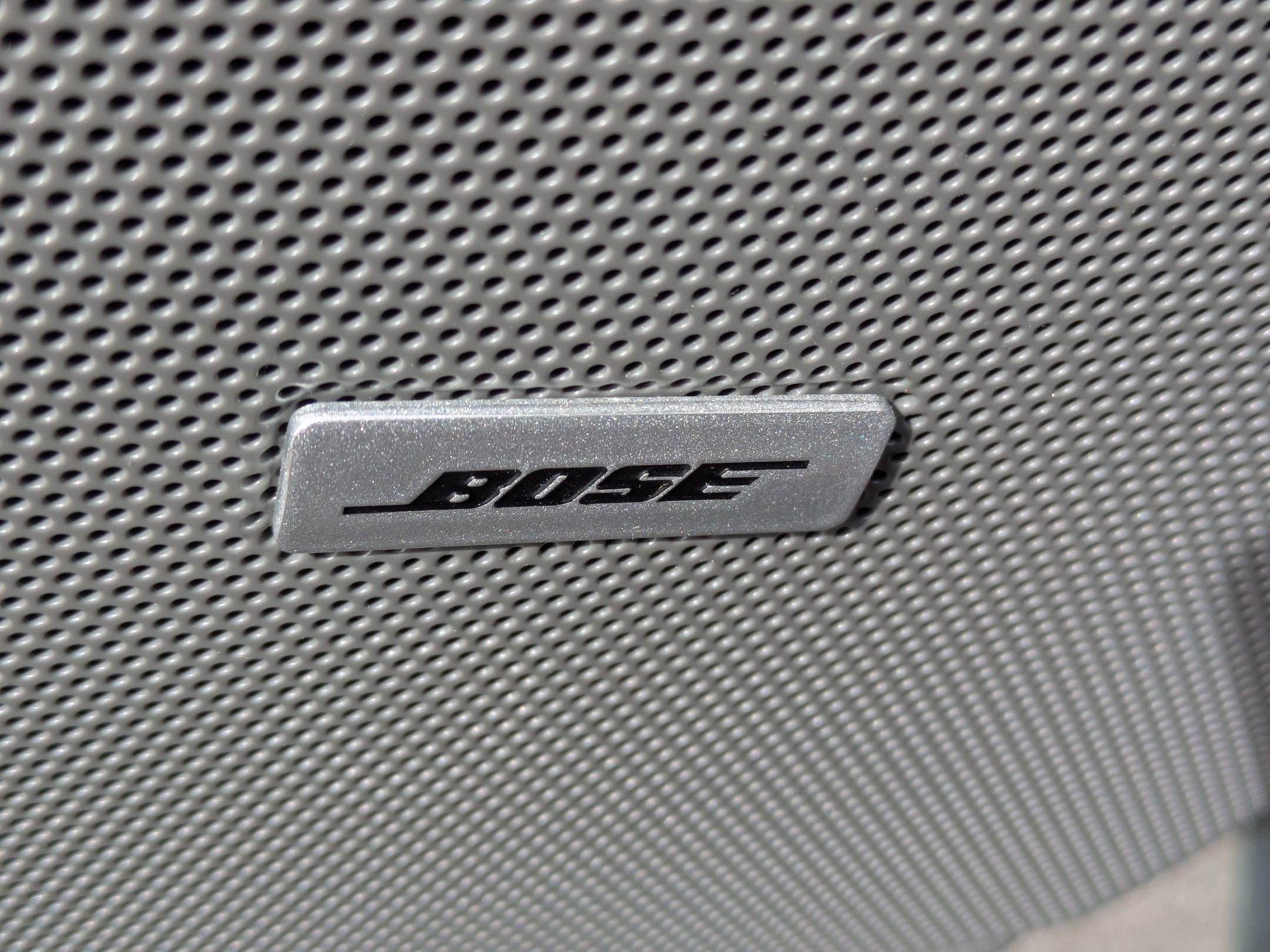 Used 2023 Cadillac XT6 Premium Luxury w/ Technology Package image 12