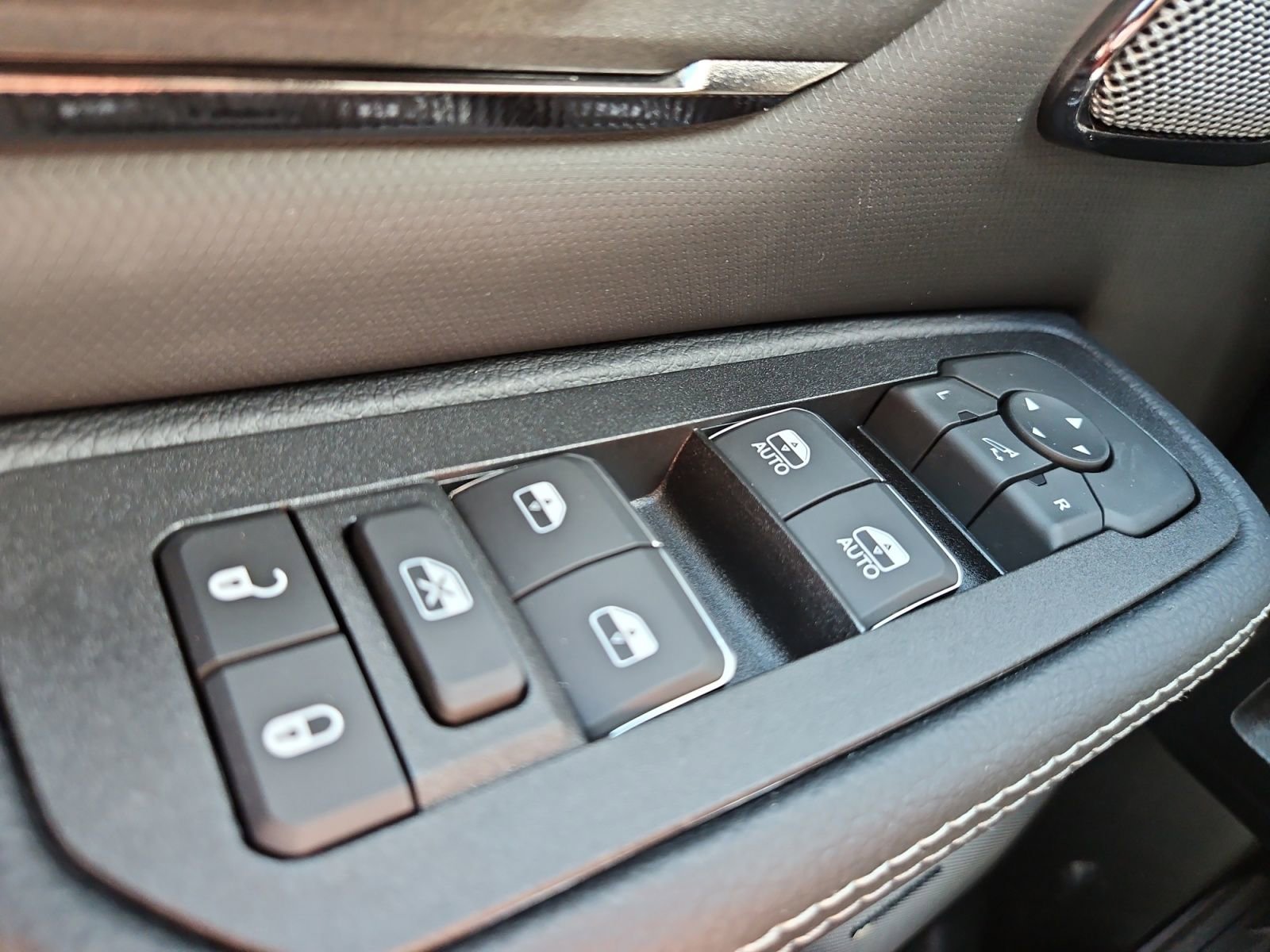 New 2026 RAM 1500 Rebel w/ Rebel Level 2 Equipment Group image 21