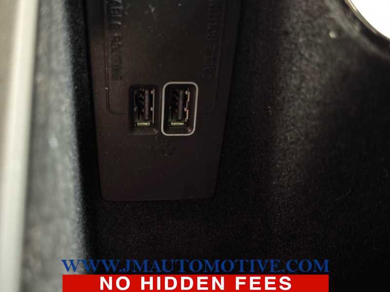 Used 2019 Volvo V90 T5 Cross Country w/ Protection Package Premier image 41