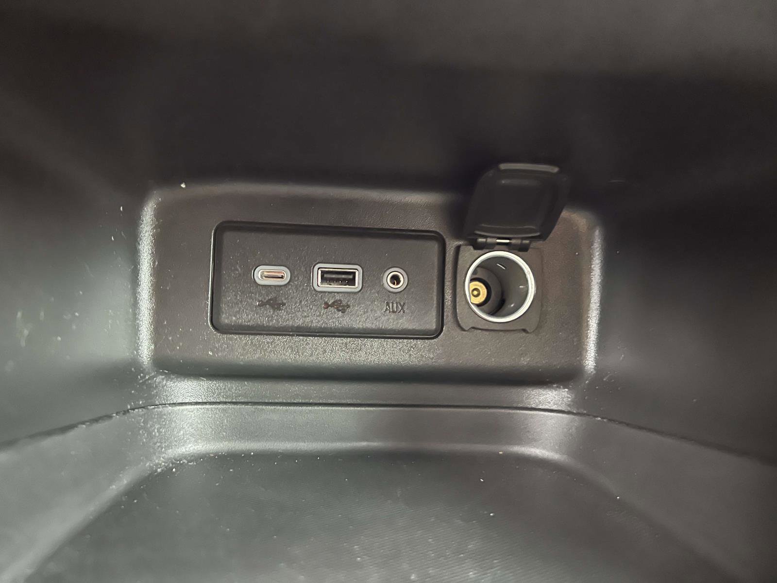 Certified 2023 Chevrolet Equinox LT image 23