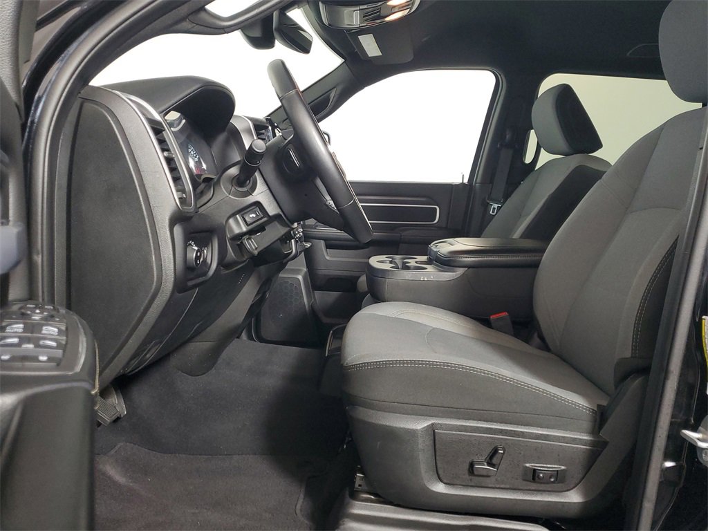 Used 2024 RAM 2500 Big Horn w/ Level 2 Equipment Group image 11