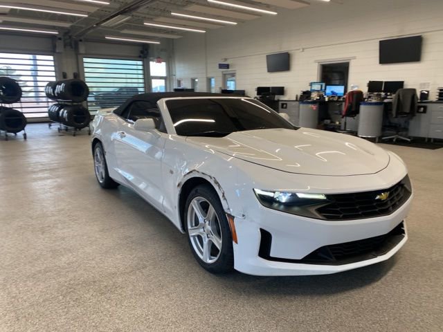 Certified 2023 Chevrolet Camaro LT image 3