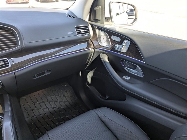 Used 2024 Mercedes-Benz GLS 450 4MATIC image 19