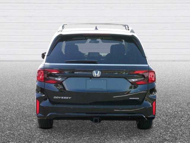 New 2026 Honda Odyssey Touring image 5