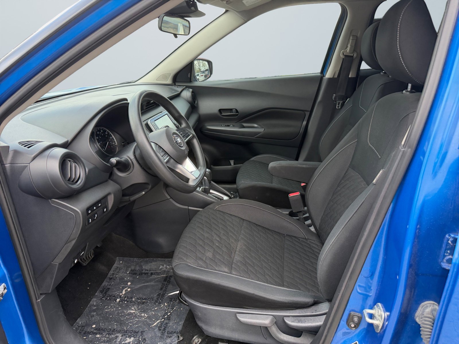 Used 2021 Nissan Kicks S image 10