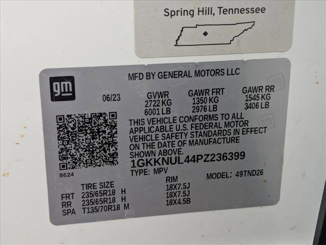 Used 2023 GMC Acadia SLT image 26