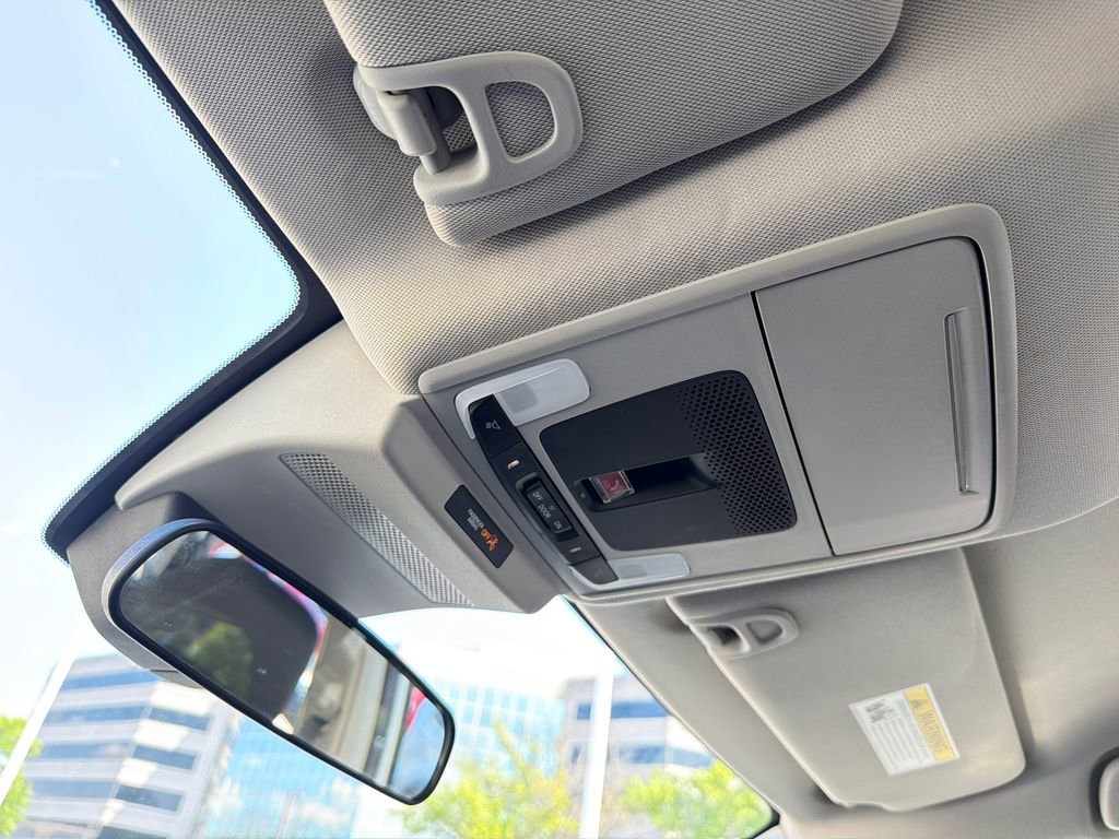 Used 2023 Honda Accord LX image 27