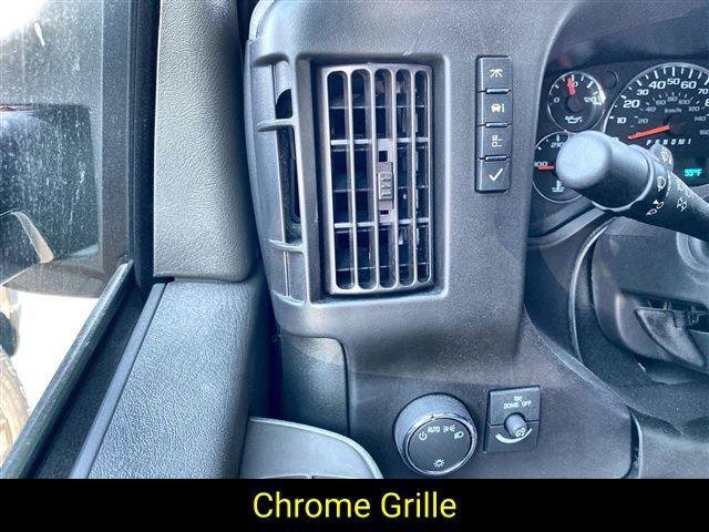 New 2024 Chevrolet Express 3500 w/ Power Convenience Package image 26
