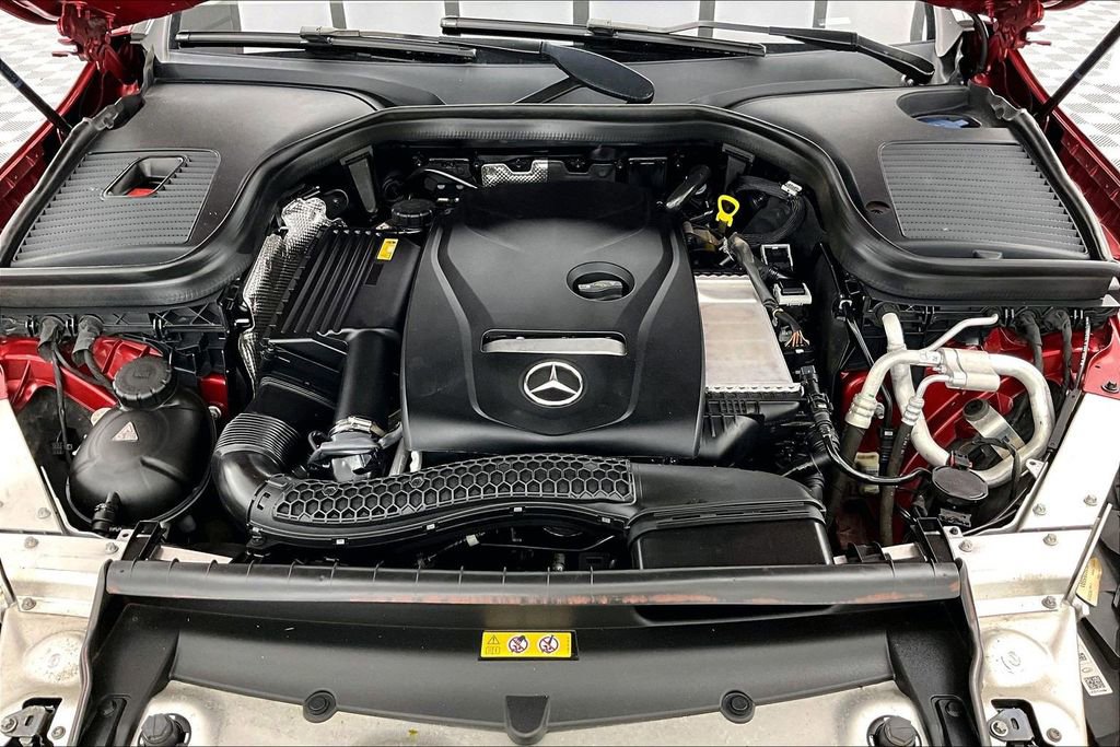 Used 2017 Mercedes-Benz GLC 300 4MATIC image 10