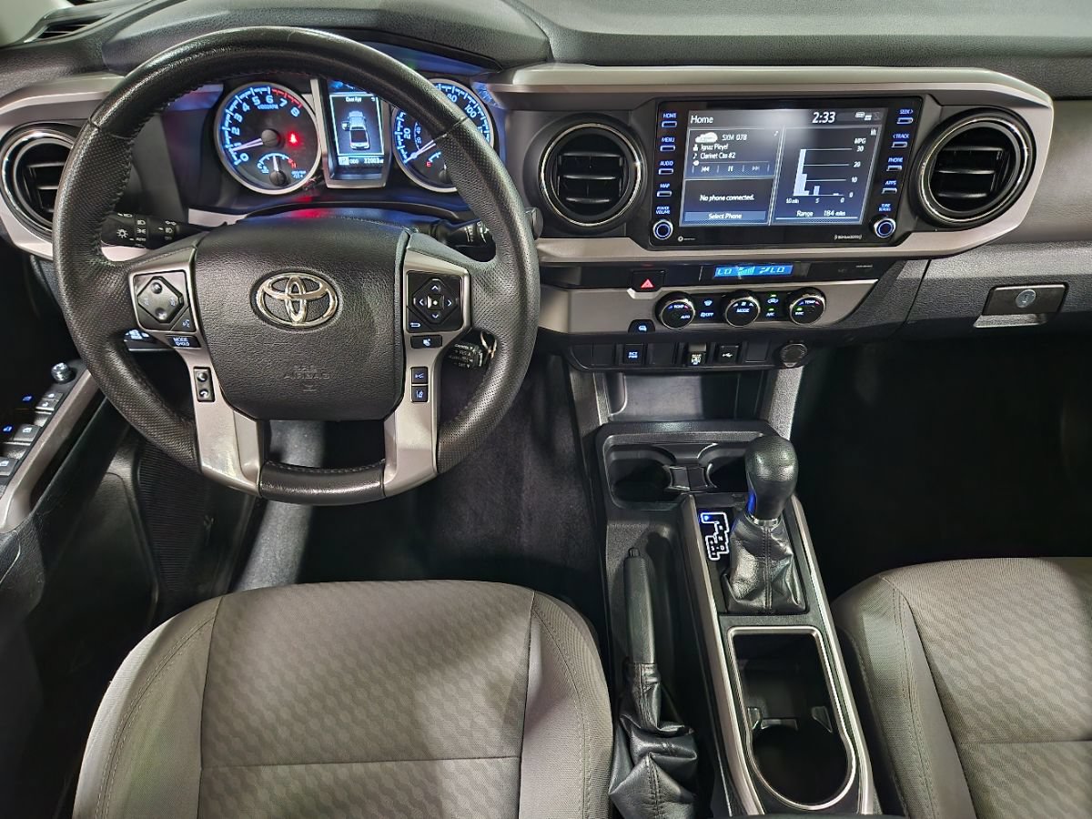 Used 2022 Toyota Tacoma SR5 RWD image 45