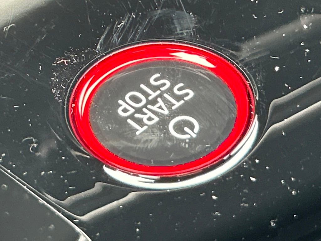 New 2026 Audi RS e-tron GT Base image 33