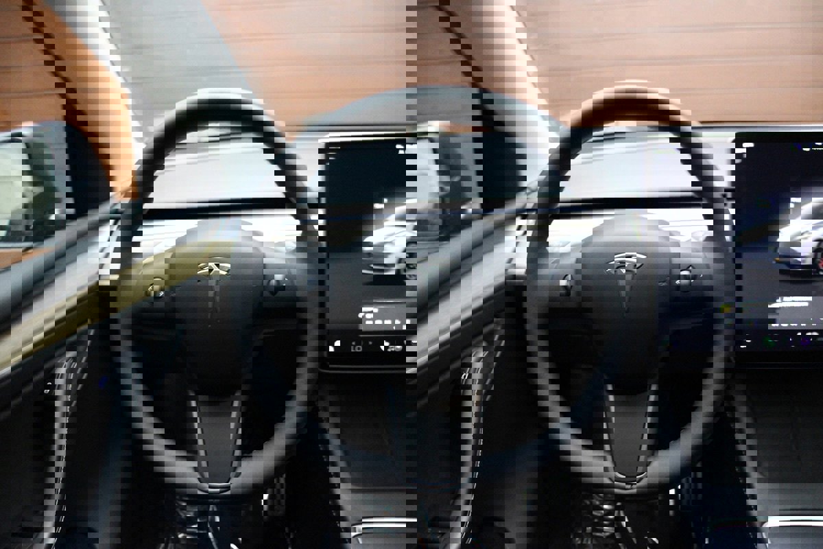 Used 2022 Tesla Model Y Performance image 26