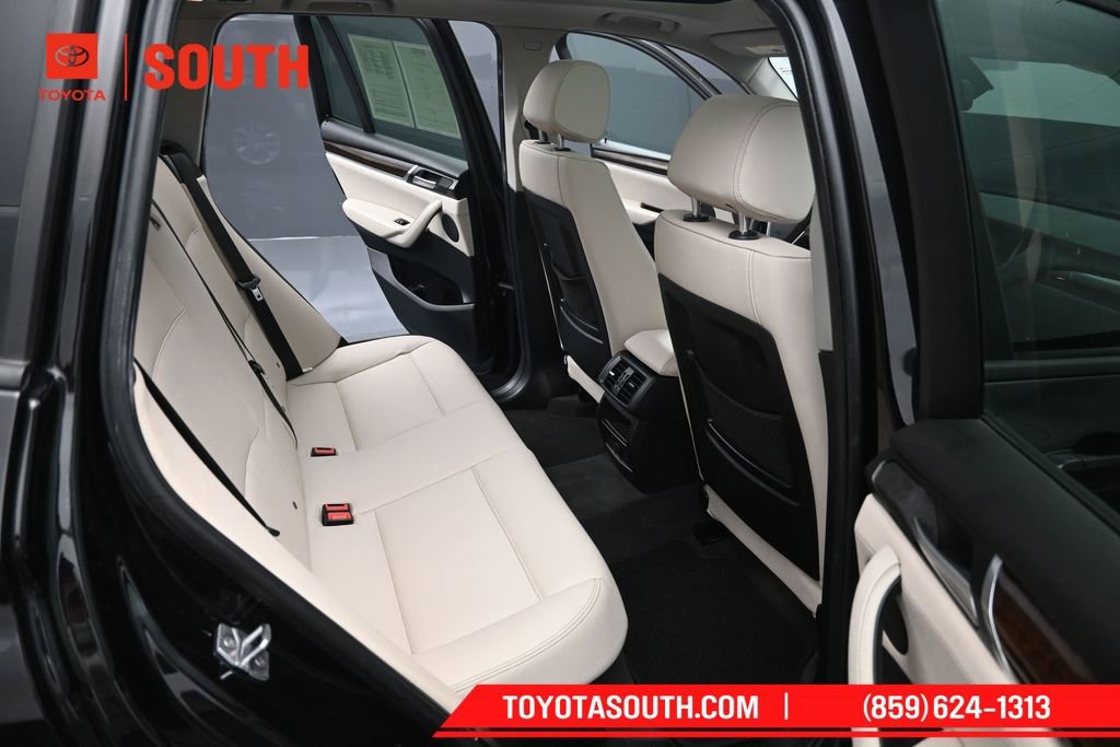 Used 2017 BMW X3 xDrive28i AWD/4WD image 31