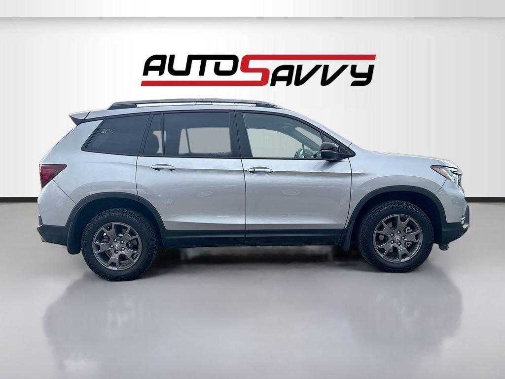 Used 2024 Honda Passport TrailSport image 8