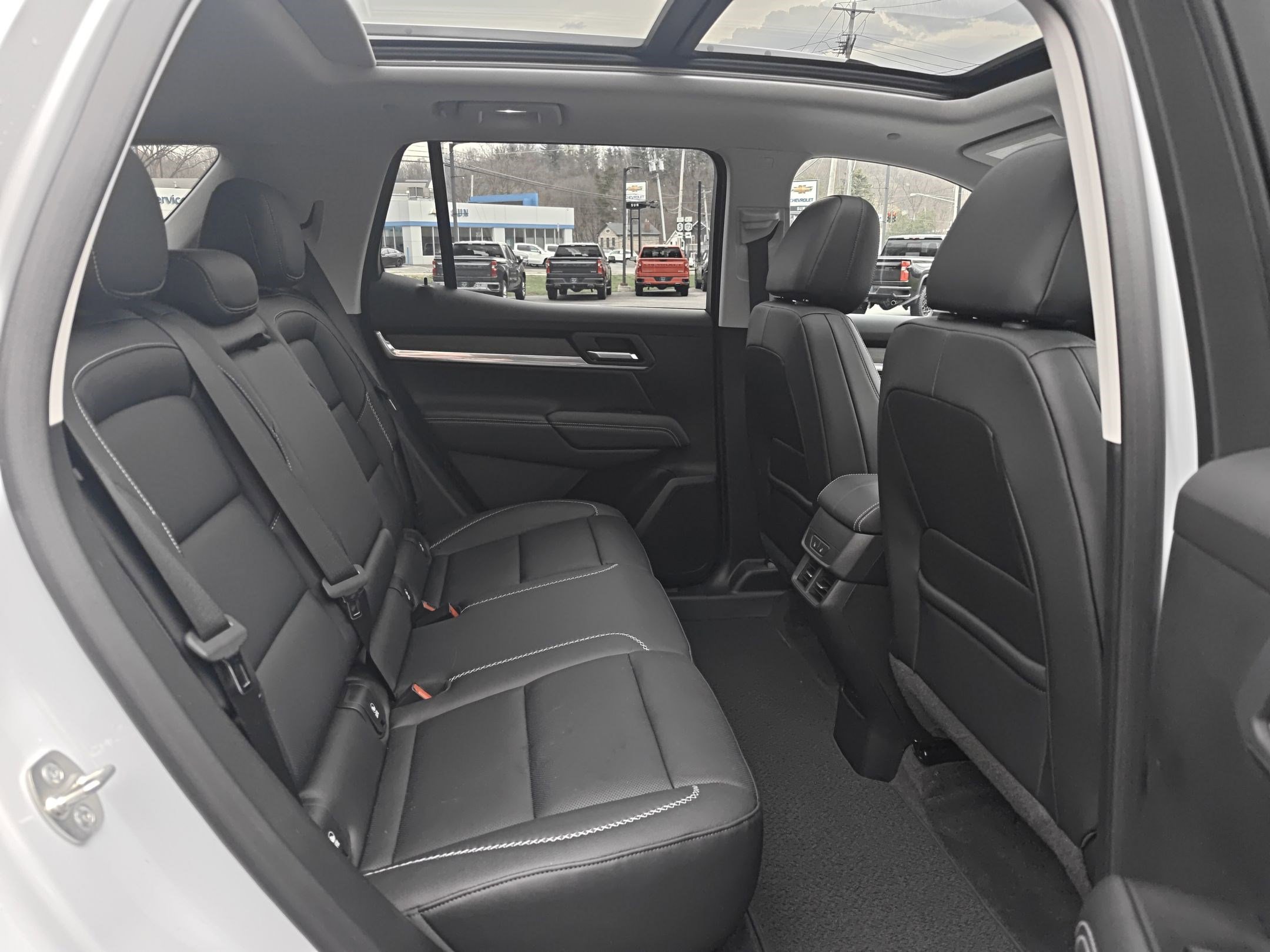 Certified 2026 GMC Terrain Denali image 28