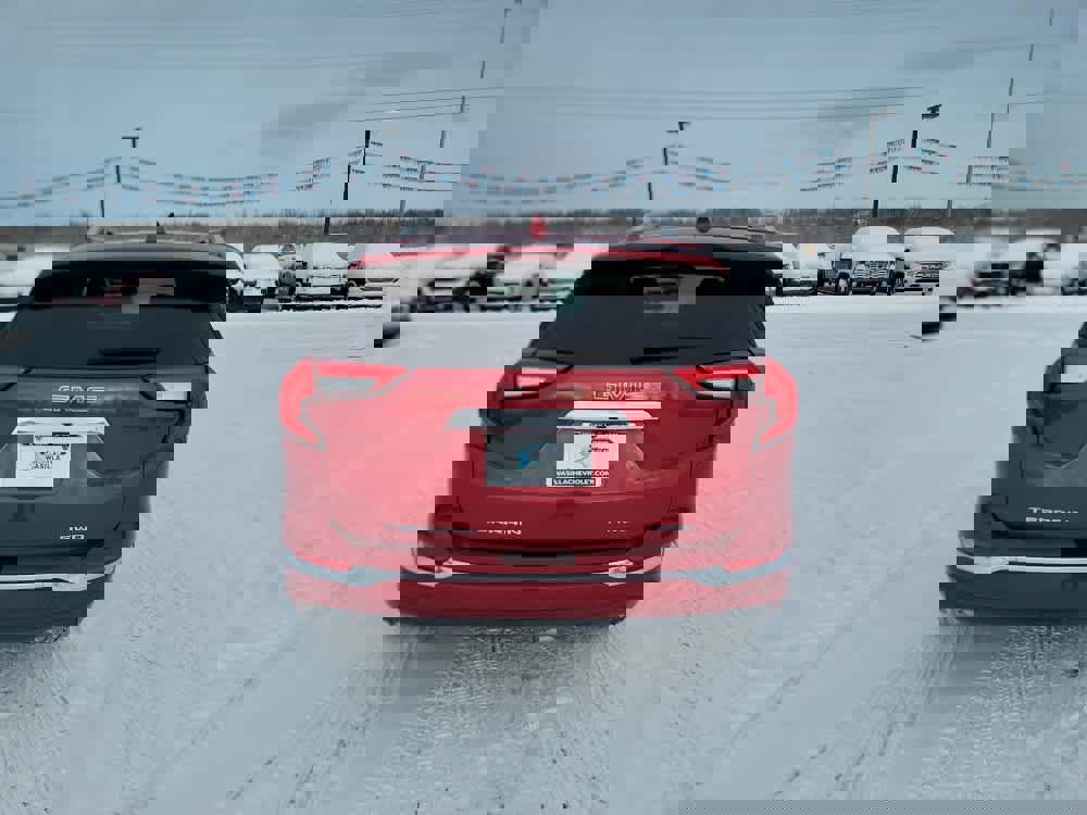 Used 2023 GMC Terrain Denali image 4