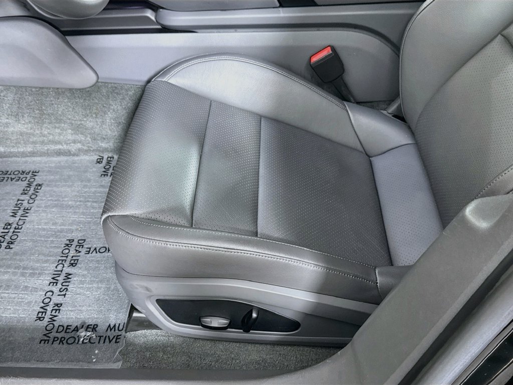Certified 2021 Porsche Taycan 4S AWD/4WD image 21