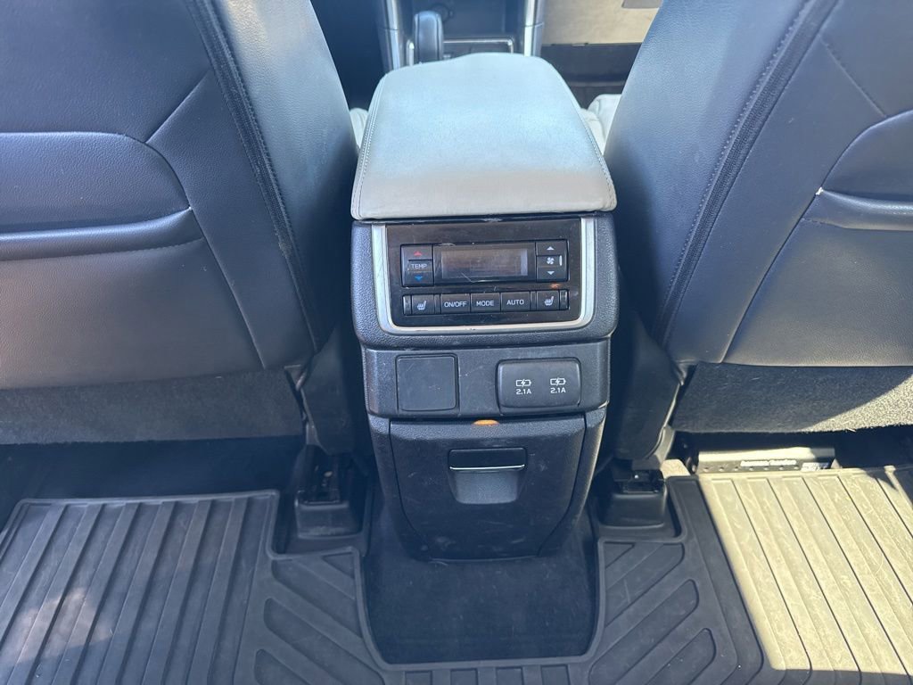 Used 2022 Subaru Ascent Limited w/ Technology Package AWD/4WD image 19