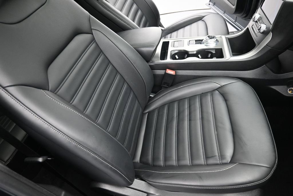 Used 2022 Ford Edge SEL w/ Convenience Package AWD/4WD image 18