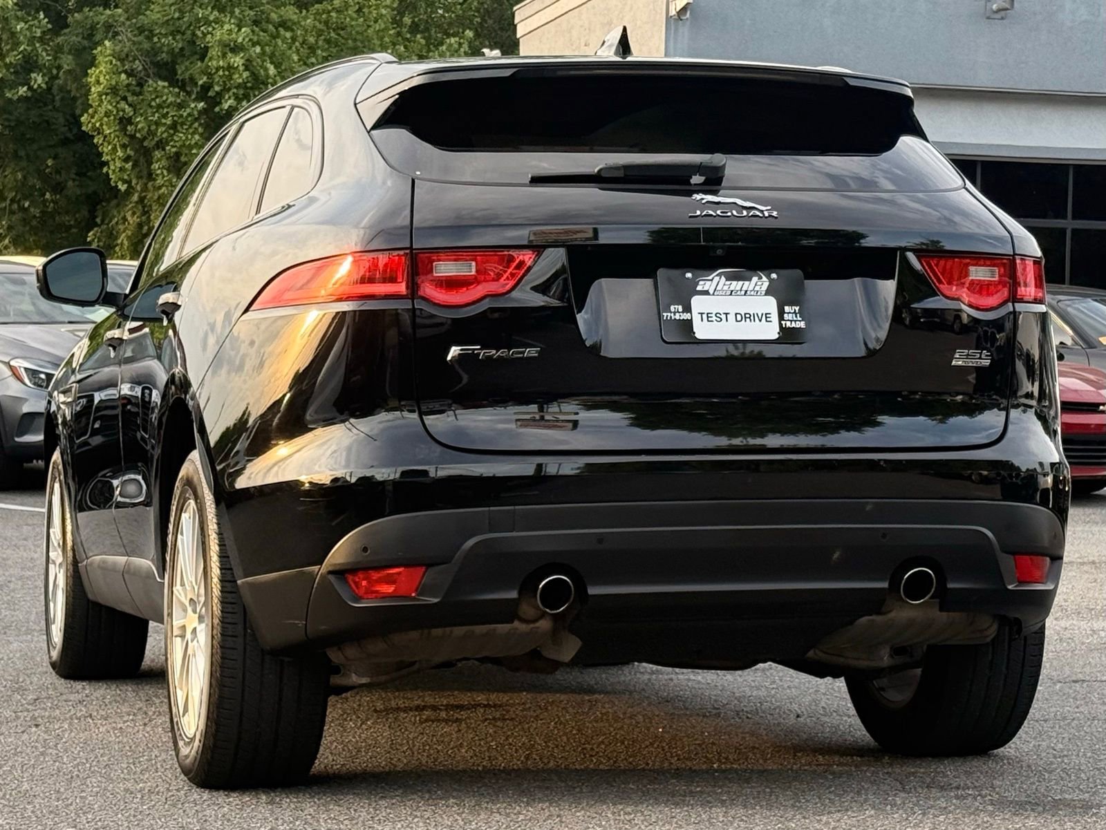 Used 2018 Jaguar F-PACE Prestige AWD/4WD image 3