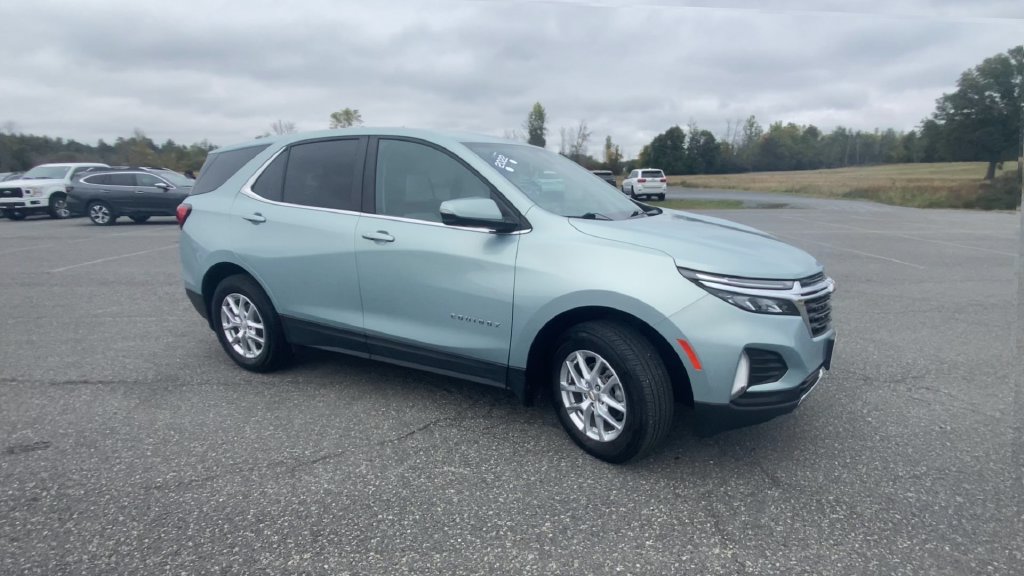 Certified 2022 Chevrolet Equinox LT AWD/4WD image 2