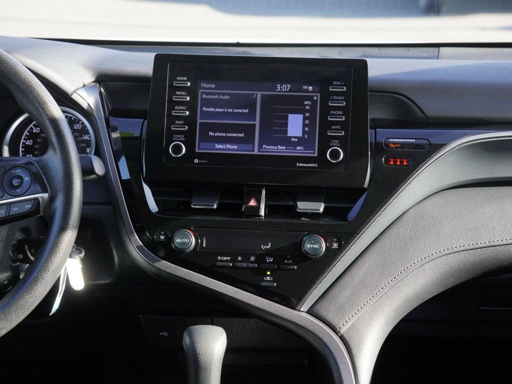 Used 2024 Toyota Camry LE image 23