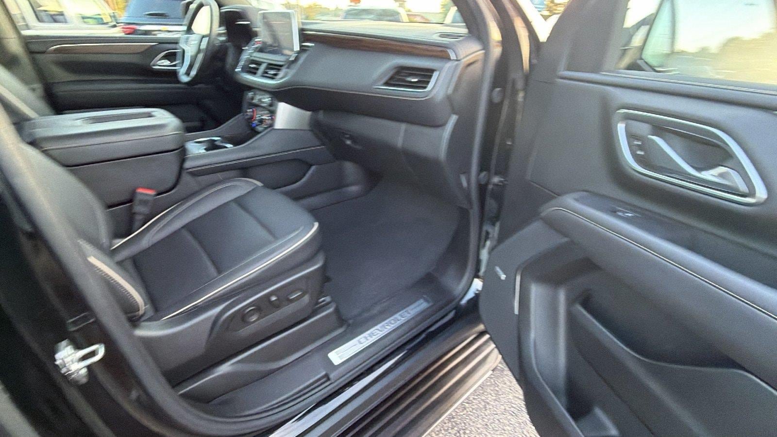 Used 2023 Chevrolet Tahoe Premier w/ Max Trailering Package AWD/4WD image 20
