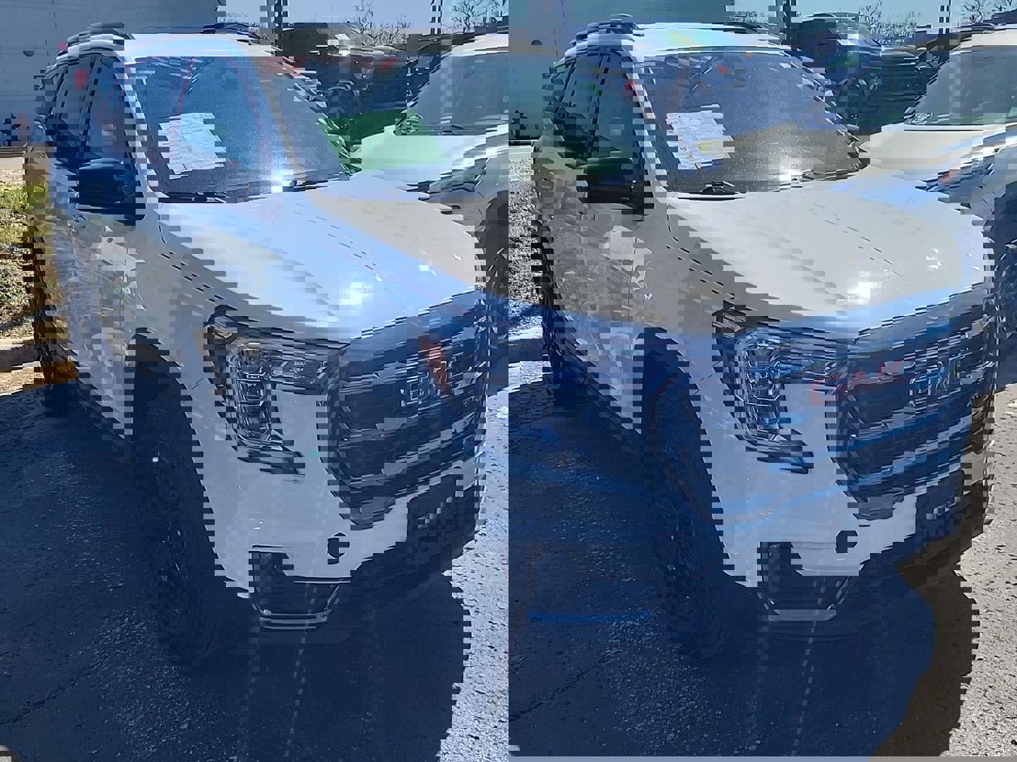 Used 2023 GMC Terrain AT4 image 1