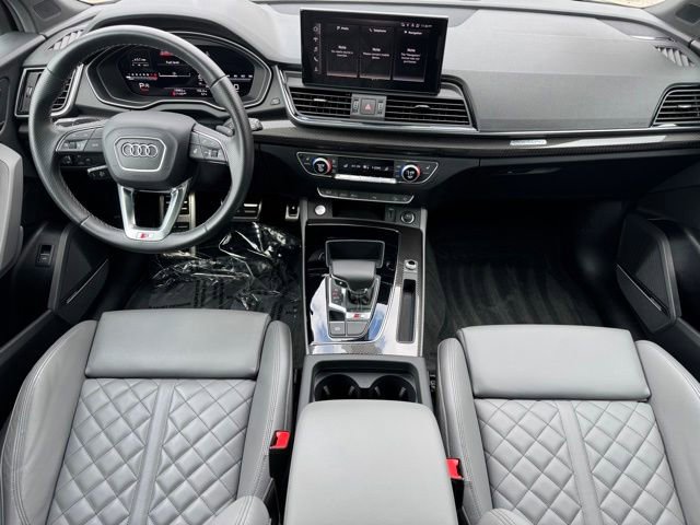 Used 2023 Audi SQ5 Premium Plus w/ Premium Plus Package AWD/4WD image 17