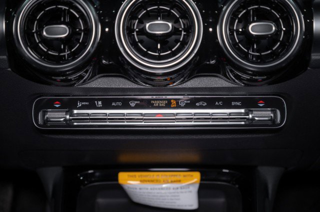 Certified 2026 Mercedes-Benz GLB 250 image 18