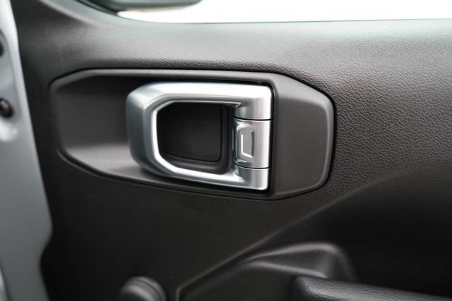 Used 2024 Jeep Wrangler Sport image 58