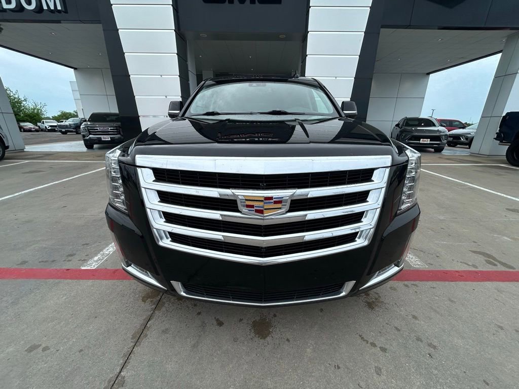 Used 2019 Cadillac Escalade Luxury image 5