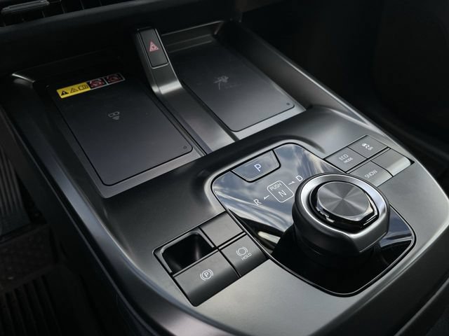 New 2026 Toyota C-HR AWD/4WD image 19