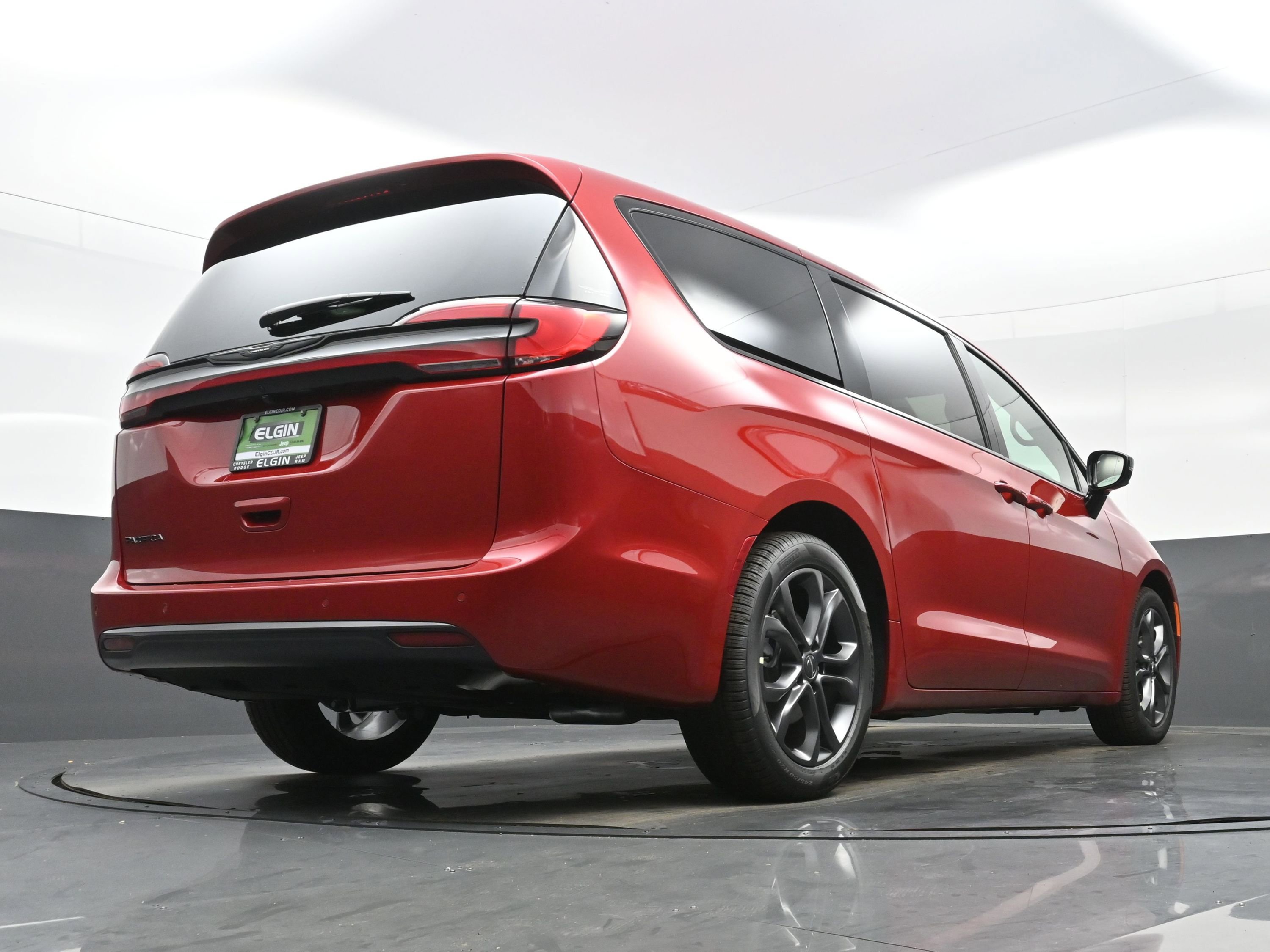New 2026 Chrysler Pacifica Select image 16