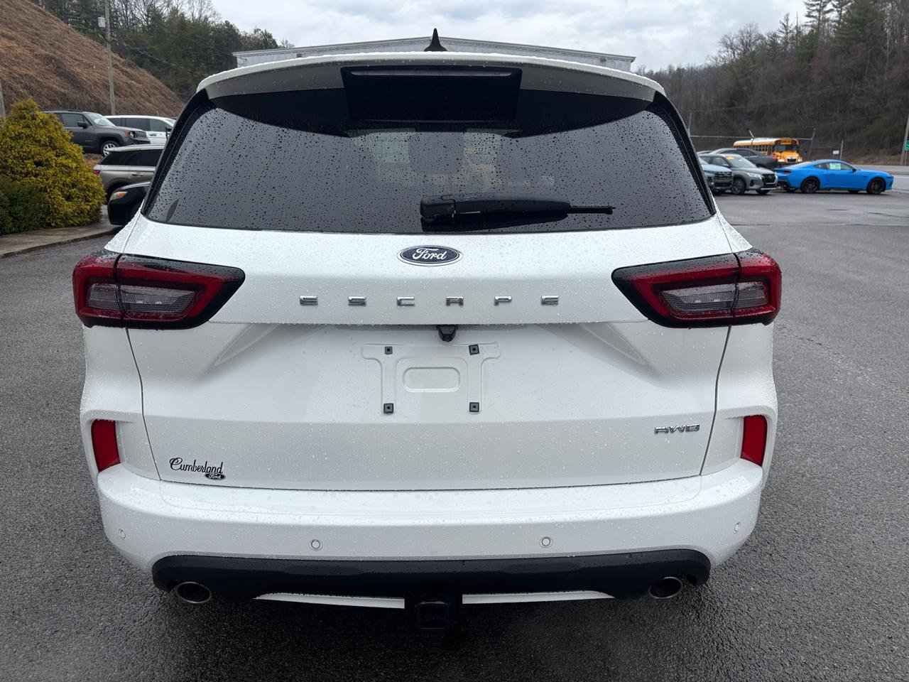 Used 2023 Ford Escape ST-Line Elite w/ Premium Technology Package image 3