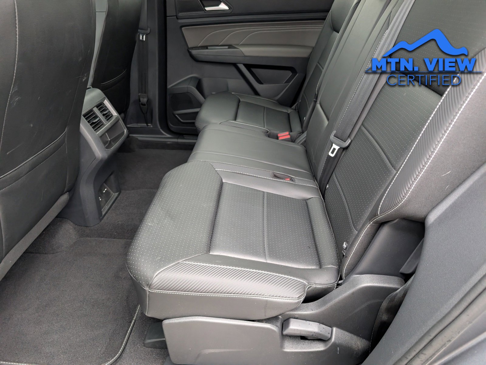 Used 2023 Volkswagen Atlas Cross Sport SE image 15