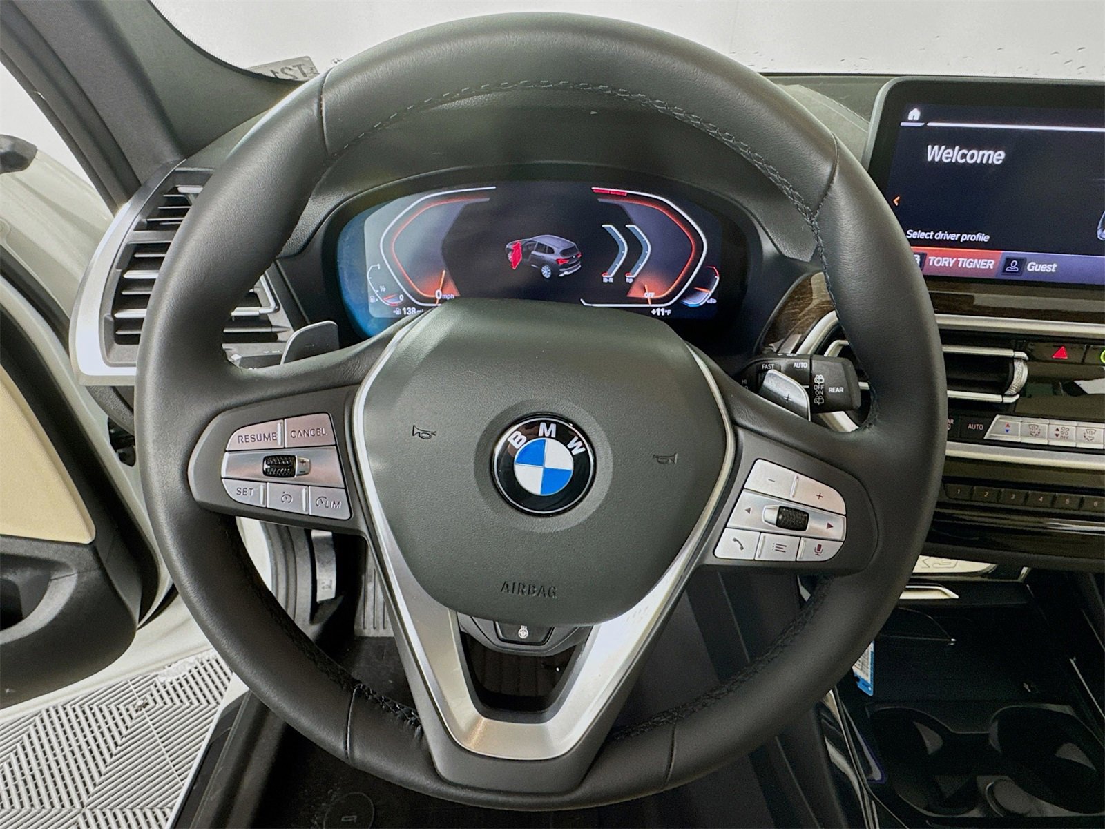 Used 2024 BMW X3 xDrive30i w/ Premium Package w/ZPA image 13