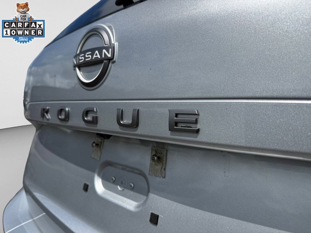 Certified 2024 Nissan Rogue SV AWD/4WD image 17