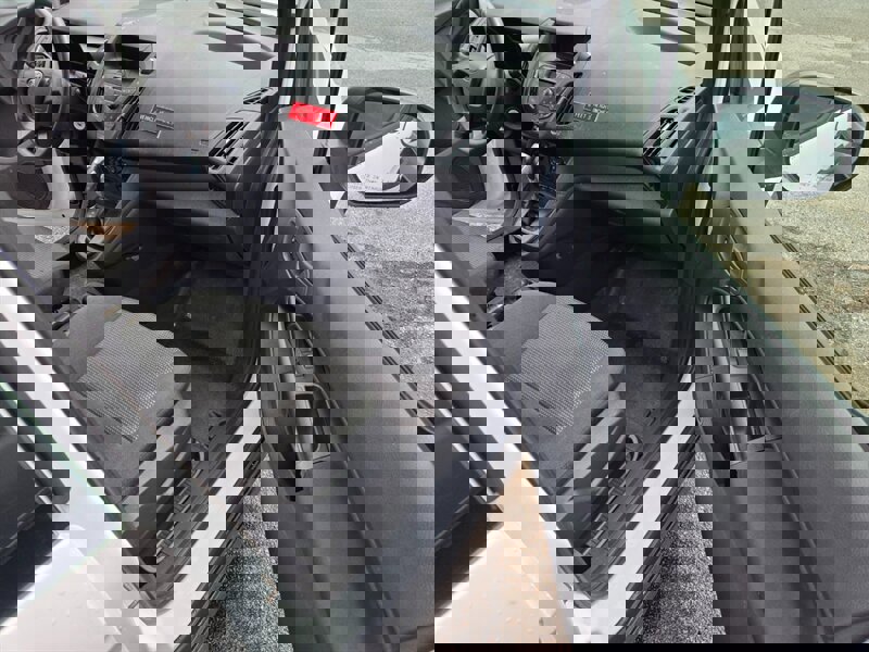 Used 2015 Ford Transit Connect XL FWD image 12