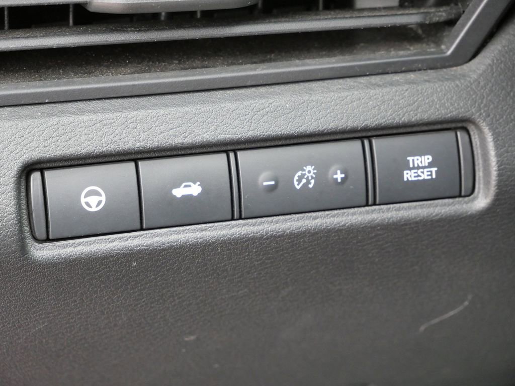 Used 2021 Nissan Altima 2.5 SV w/ SV Premium Package FWD image 35