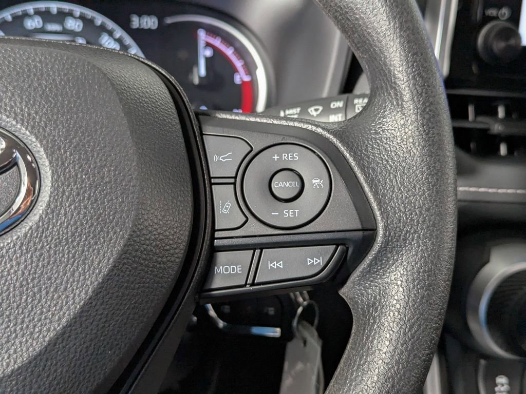 Certified 2025 Toyota RAV4 LE image 37