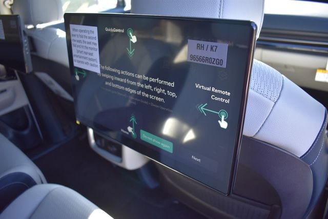 New 2026 Kia Carnival SX Prestige FWD image 18
