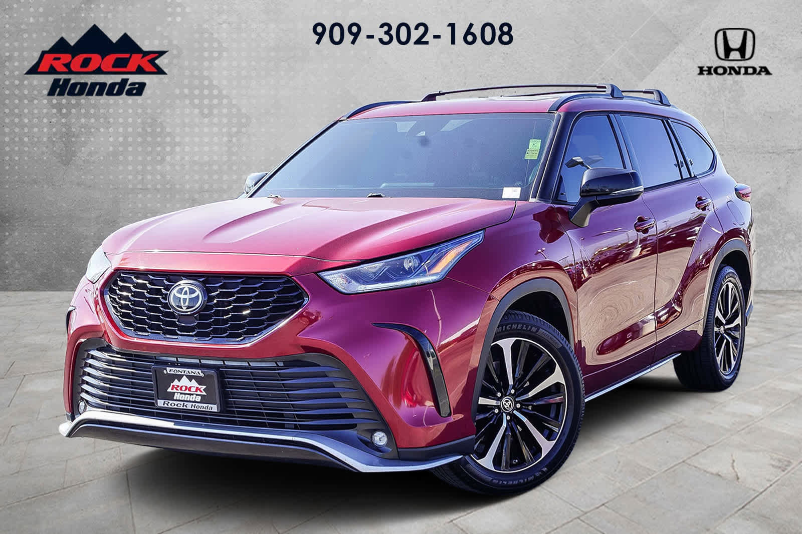 Used 2021 Toyota Highlander XSE