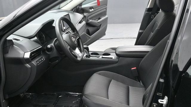Used 2020 Nissan Altima 2.5 S FWD image 18