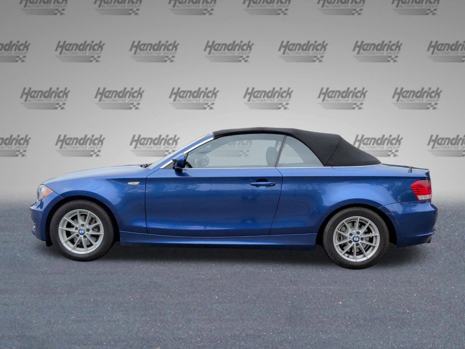 Used 2011 BMW 128i Convertible RWD image 10