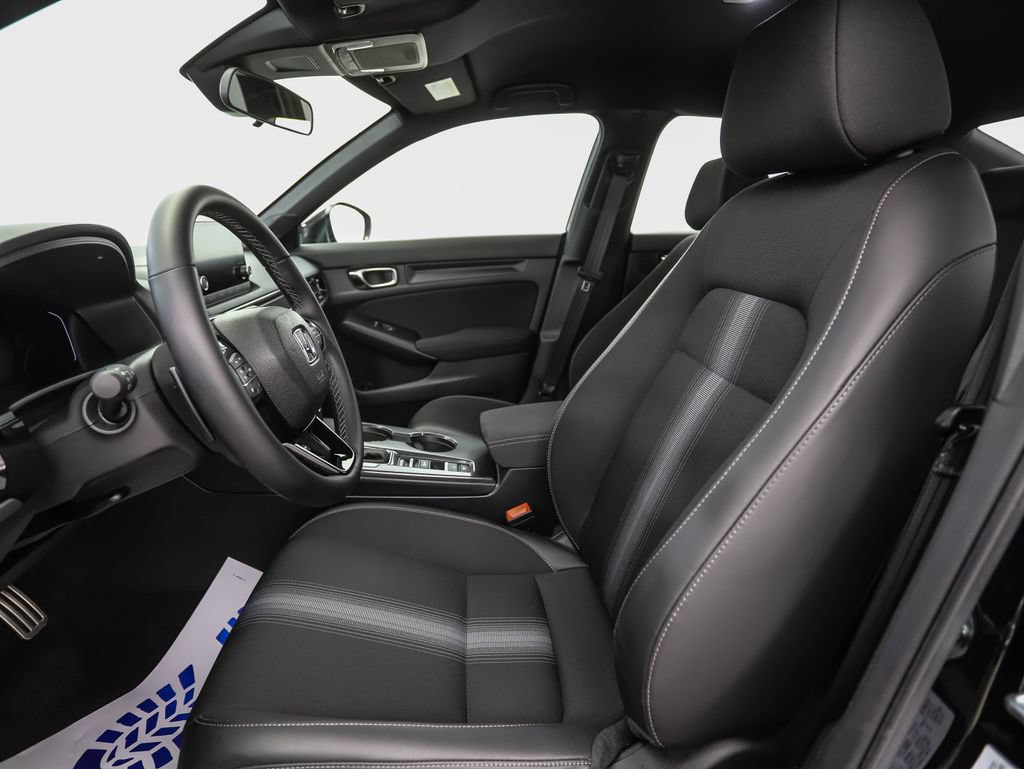 Used 2025 Honda Civic Sport image 11