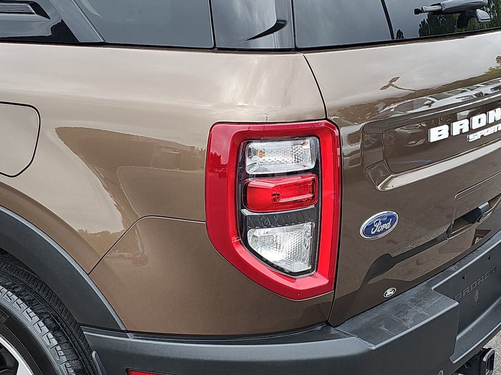 Used 2022 Ford Bronco Sport Outer Banks w/ Tech Package AWD/4WD image 36