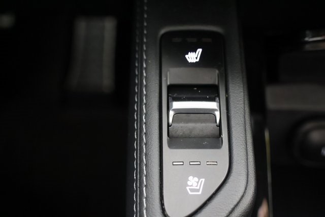 Used 2024 Kia Telluride SX image 16