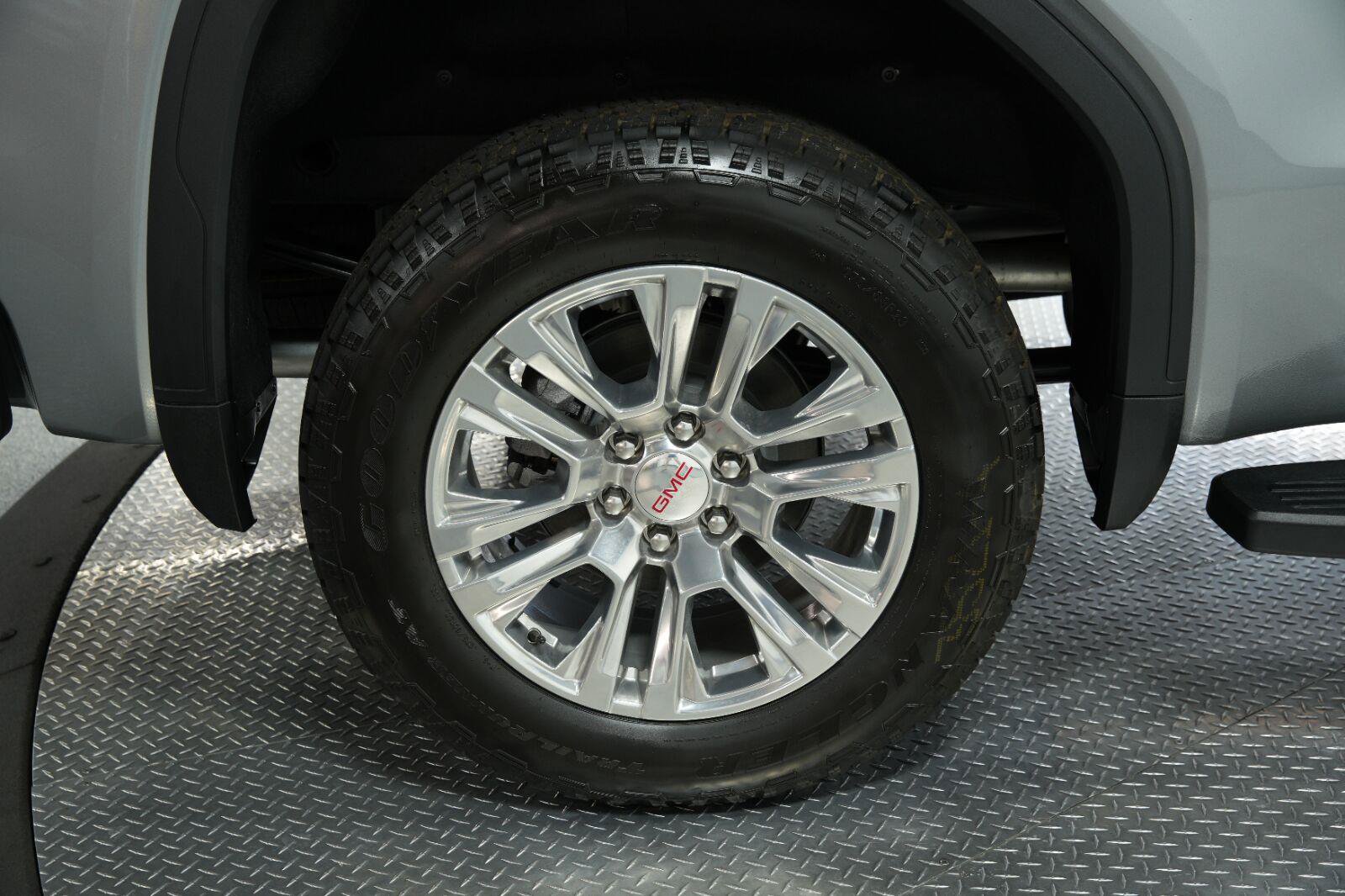 New 2026 GMC Sierra 1500 Denali AWD/4WD image 24